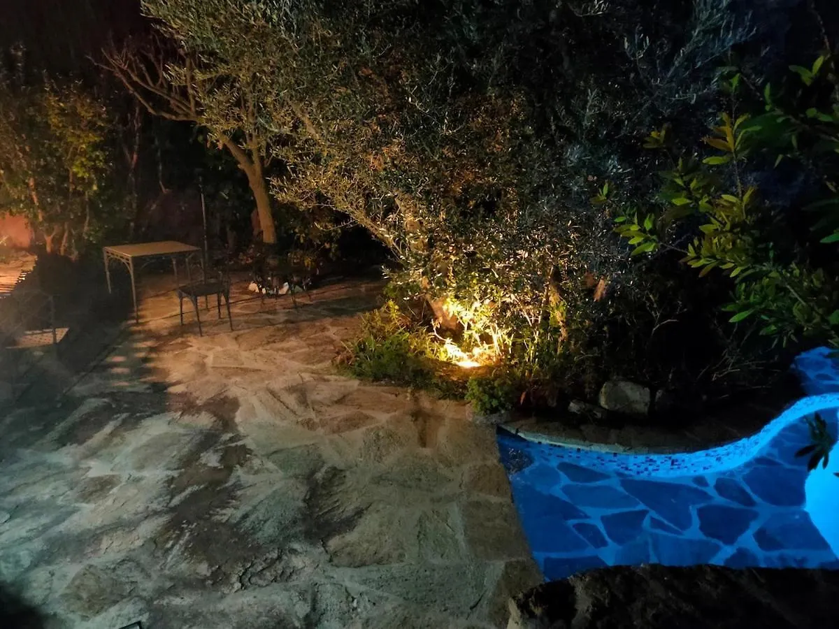 Villa 140 M2 Piscine Jardin 5 Personnes Et Un Bebe Μασσαλία 0*,  Γαλλία