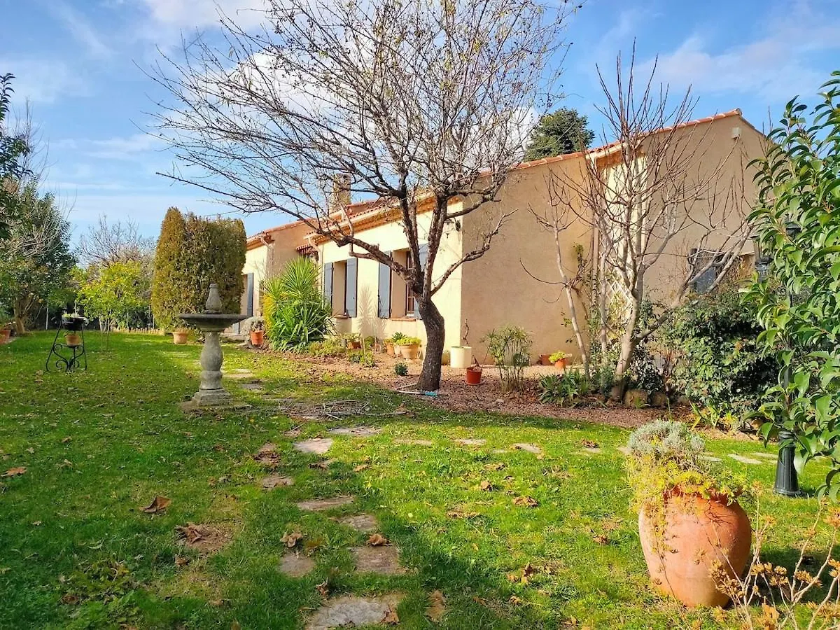 Villa 140 M2 Piscine Jardin 5 Personnes Et Un Bebe Μασσαλία Γαλλία