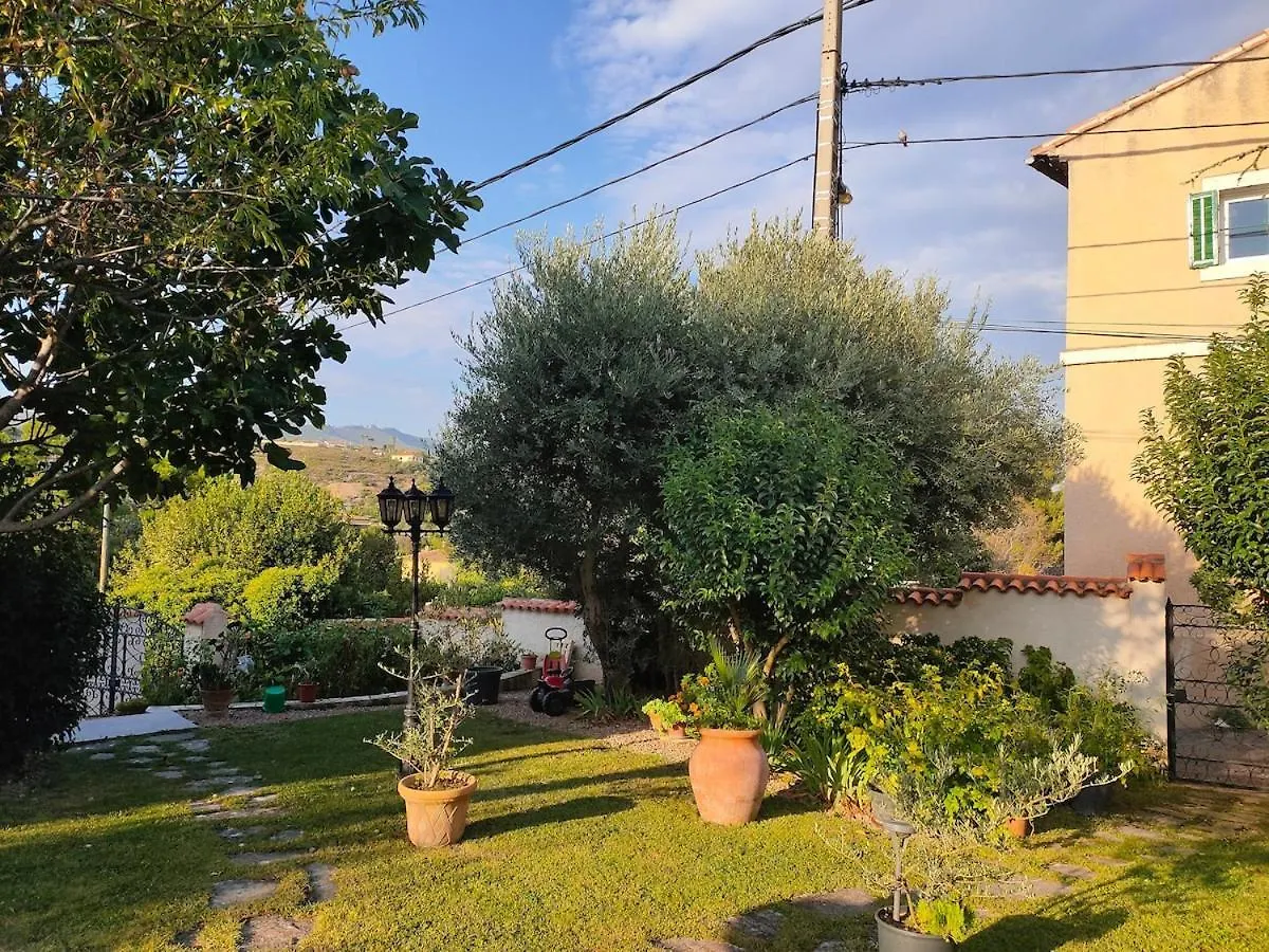 Villa 140 M2 Piscine Jardin 5 Personnes Et Un Bebe Μασσαλία