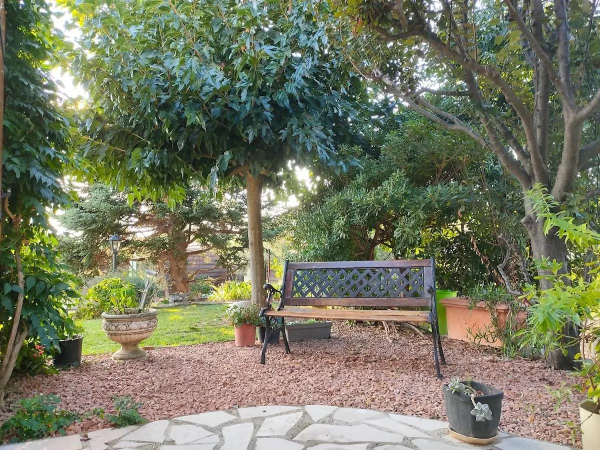 Villa 140 M2 Piscine Jardin 5 Personnes Et Un Bebe Marseille