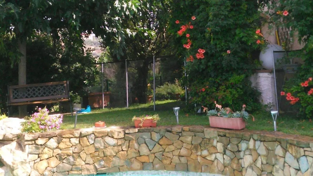 Villa 140 M2 Piscine Jardin 5 Personnes Et Un Bebe Marseille